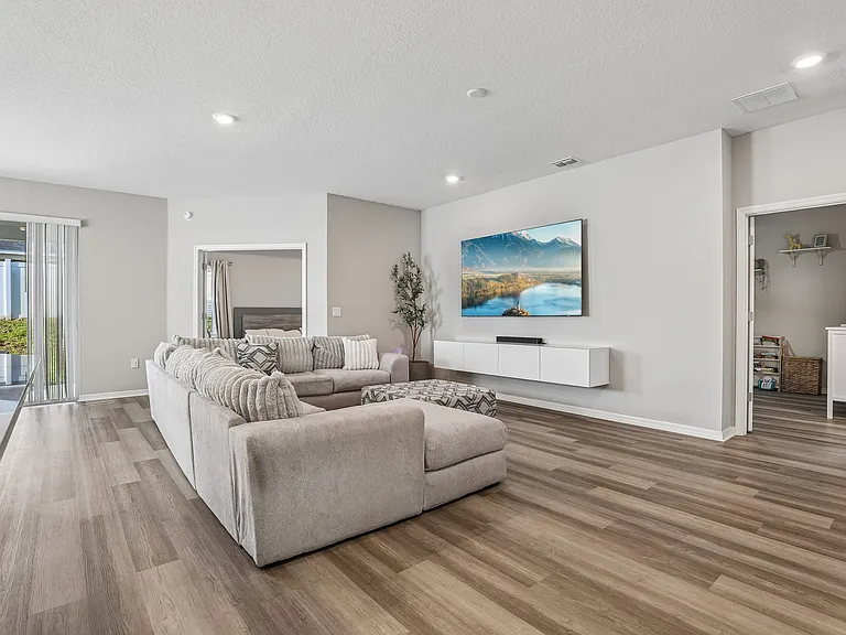 2167 Desert Rose Dr — Photo 6