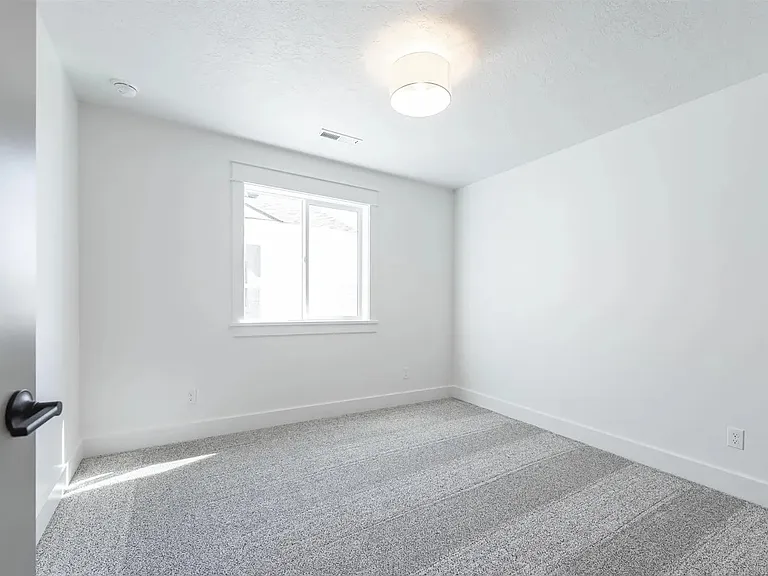 2203 E Hidcote St — Photo 22