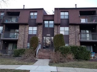 2111 Old Stone Mill Dr #2100, East Windsor, NJ 08512