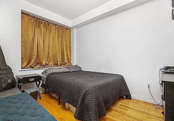 4th image of 2117 3rd Ave Penthouse 1