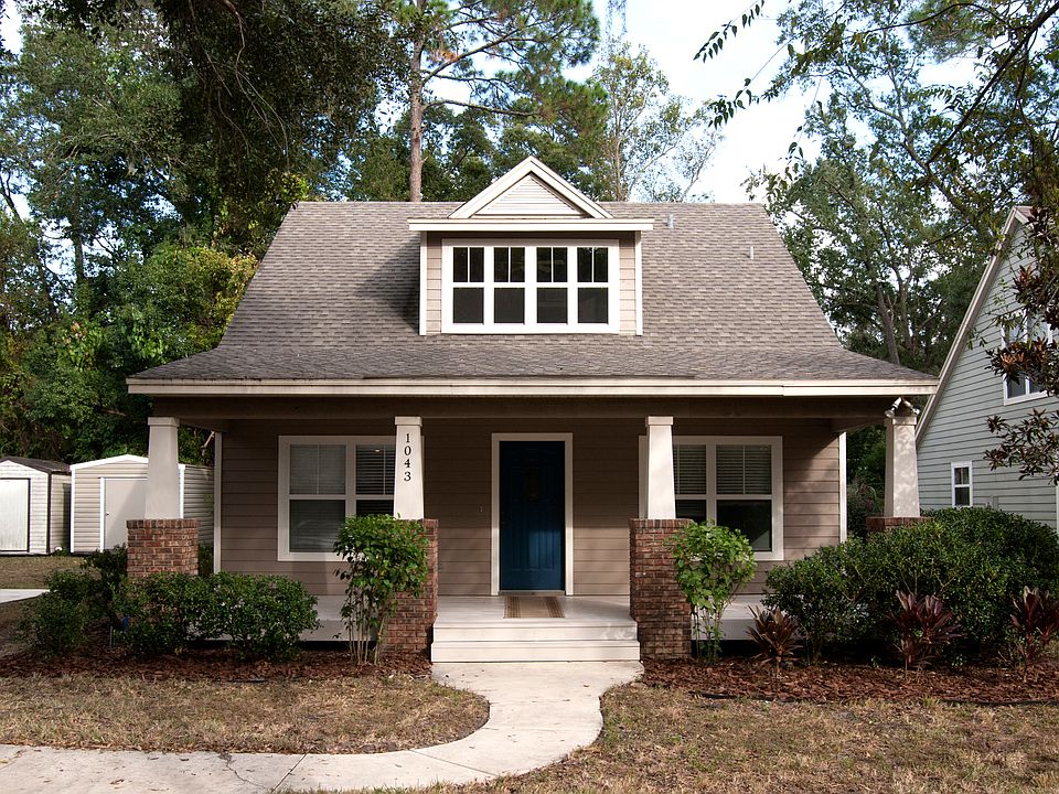 1st image of 1043 NE 2nd St