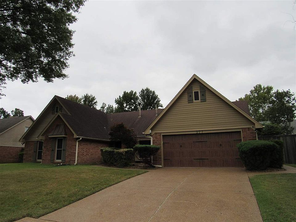 1st image of 377 Leaf Trail Ln