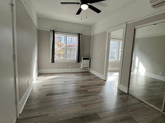 4th image of 830 Park Blvd APT 11
