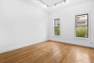 Rented by Martini Real Estate