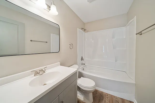 5 S Virginia Rd #8 — Photo 13