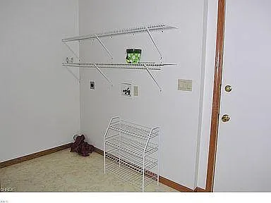 3732 Brainard Rd — Photo 7