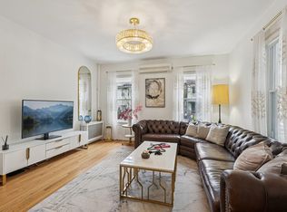 31 47th St, Weehawken, NJ