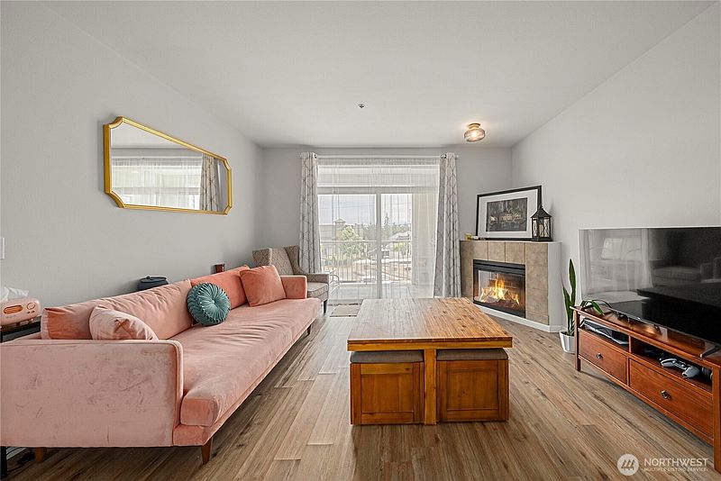 4th image of 18615 101st Avenue Ct E #366