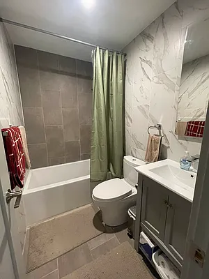 Rented by Delmark Realty LLC | media 22