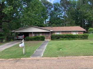 106 Maple St, Homer, LA 71040