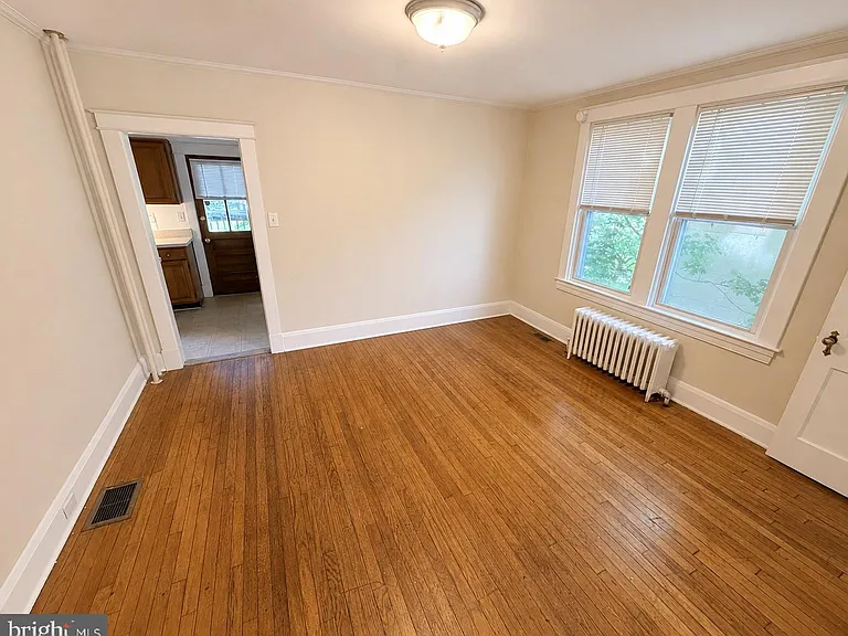 506 Cedarcroft Rd — Photo 3