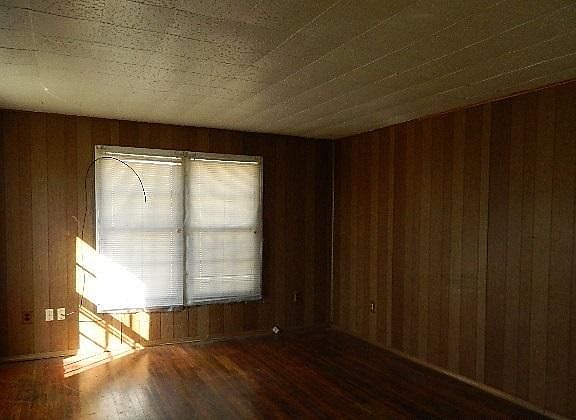 4th image of 1513 County Road 1