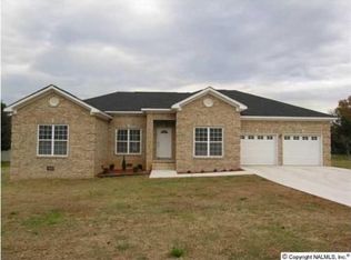 111 Skidmore Rd, Decatur, AL 35603