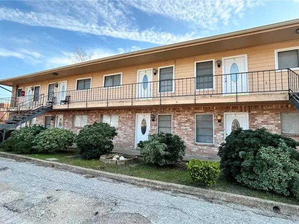 1004 Austin St #2, Portland, TX 78374