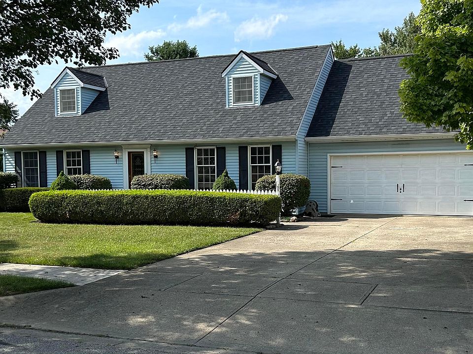 2nd image of 1106 Farmington Ln