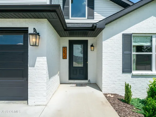5335 Sheridan Dr, Jefferson City, MO 65109