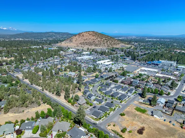 21017 Damascus Ln, Bend, OR 97701