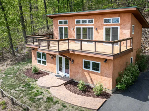 407 Farmview Rd, Stanardsville, VA 22973