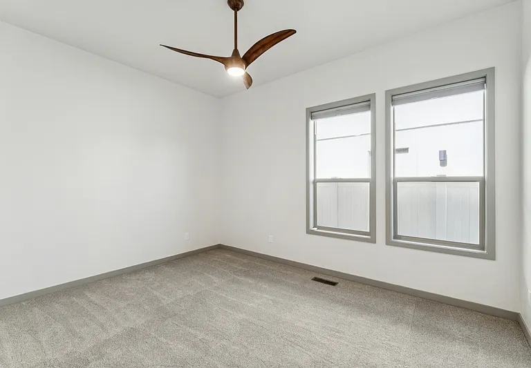 3441 E Accommodation Ct — Photo 51