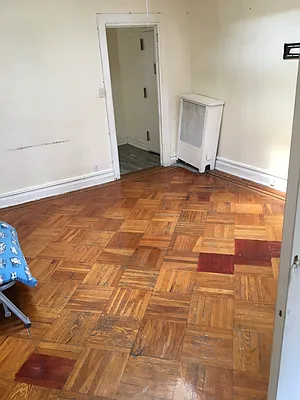 Rented by Redox Group Corp | media 3