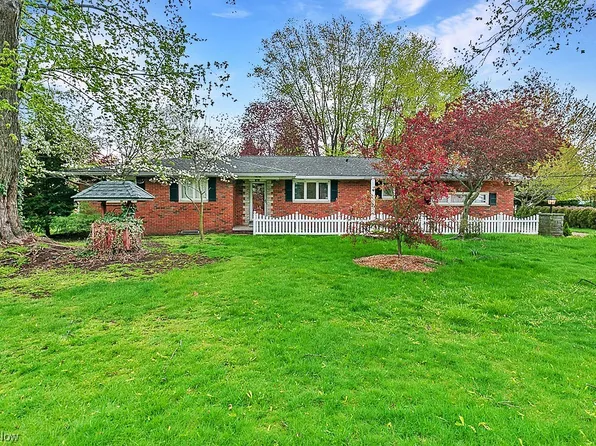 3597 Laurel Dr, Perry, OH 44081