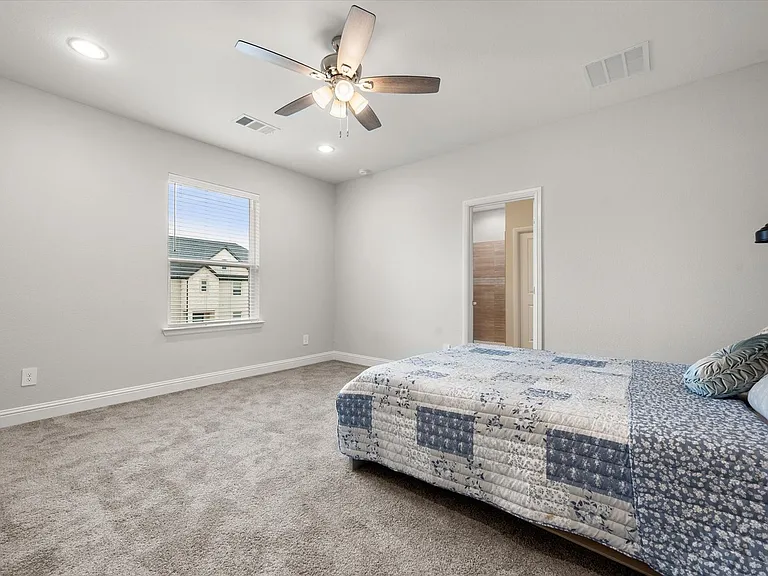 2355 Spring Park Blvd — Photo 27