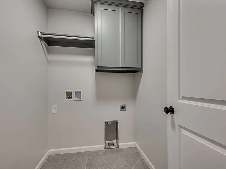 4905 Misty Wood Ln — Photo 29