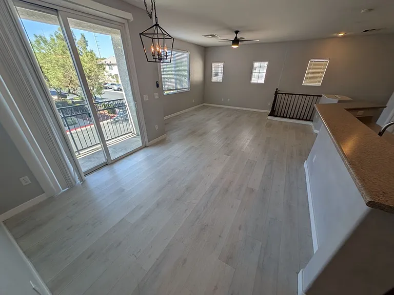 9120 Alpine Grove Ave #101 — Photo 9
