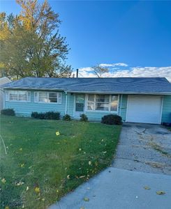 272 Peace Ave NW, Cedar Rapids, IA, 52405
