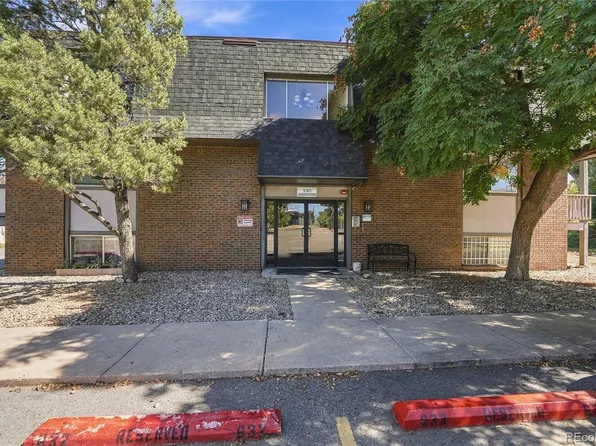 130 E Highline Circle #301, Centennial, CO 80122