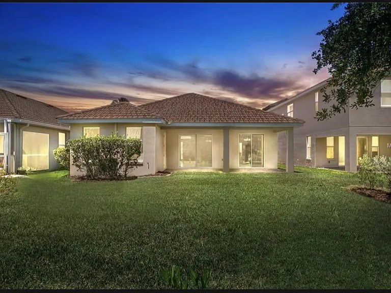 18003 Maui Isle Dr — Photo 2