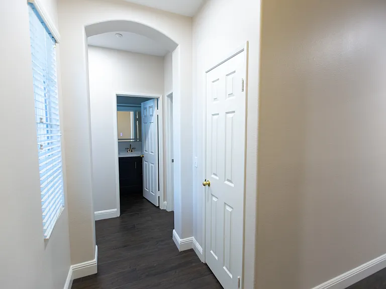 11638 Caldy Ave — Photo 5