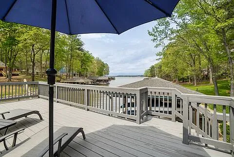 143 Persimmon Ln — Photo 17