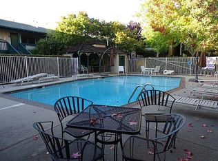 2025 California St APT 1, Mountain View, CA 94040