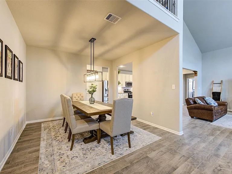 5439 Rustic Ruby Dr — Photo 6