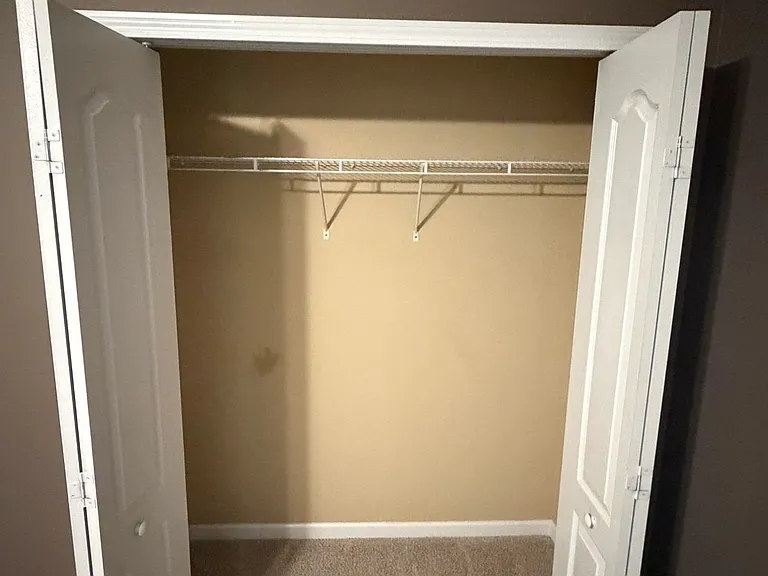 2414 Suwanee Pointe Dr — Photo 27