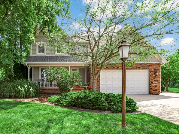 271 Burdick Pl, Chesterton, IN 46304