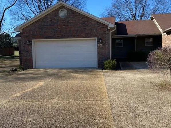 213 William Ct, Florence, AL 35630