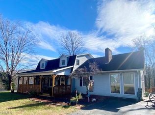 163 Miller Rd, Mount Airy, NC 27030