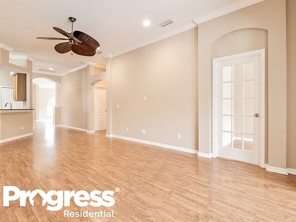 4th image of 16848 Nikki Ln
