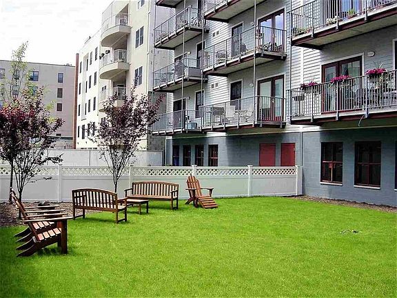 2nd image of 225 Grand St APT 4B
