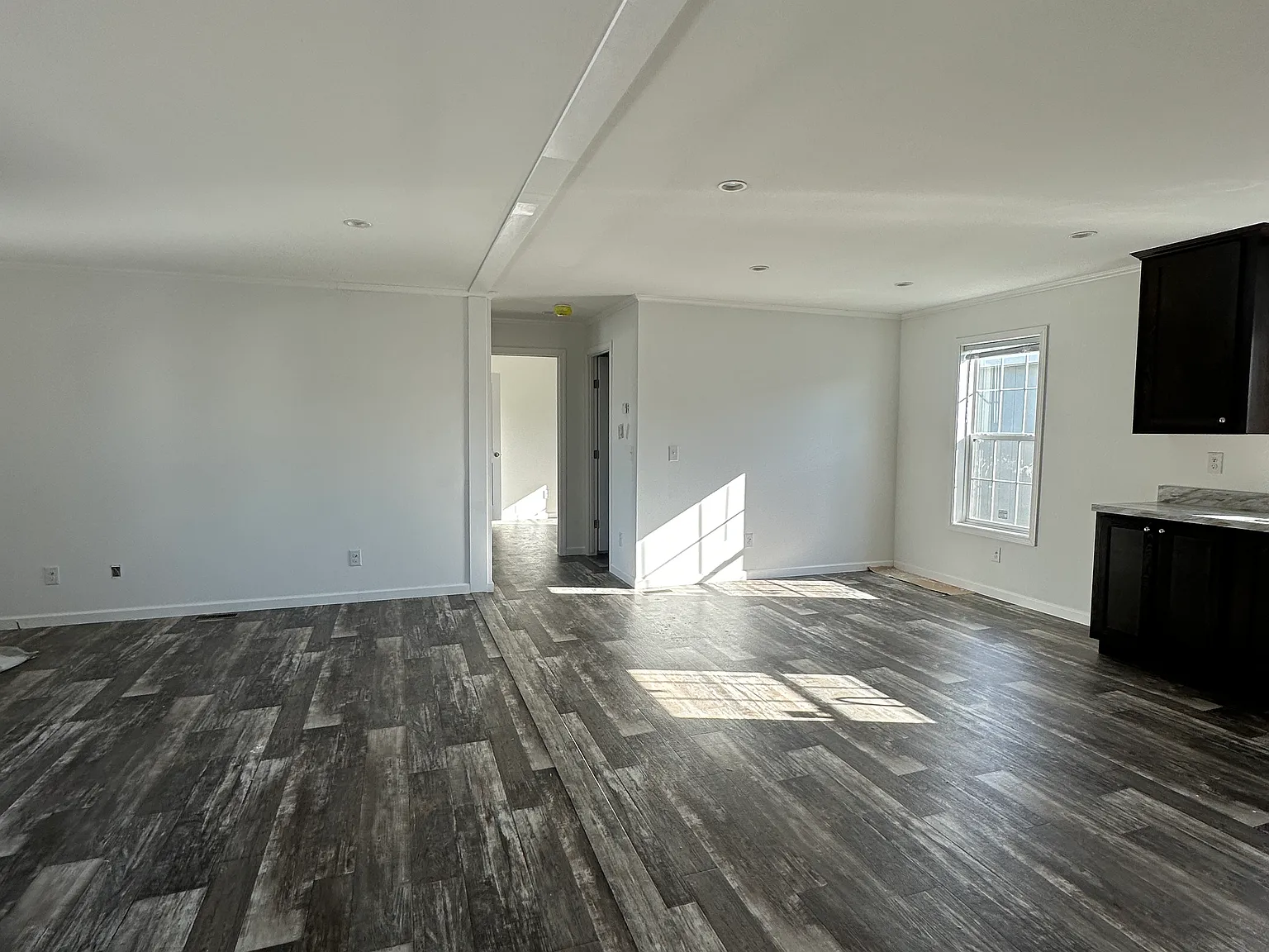 3 bed, 1268 sqft, $1,750 — Photo 2