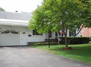 2410 1st Ave, Schenectady, NY 12303