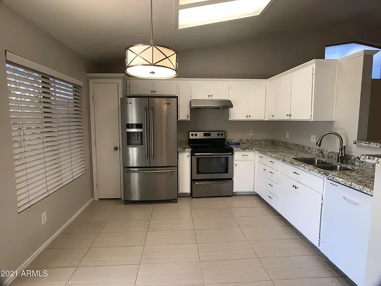 381 E Bart Dr — Photo 8
