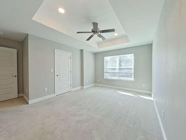 7 Holmes Blvd #C — Photo 9