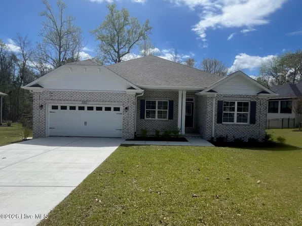 1201 St Simons Drive SE, Bolivia, NC 28422