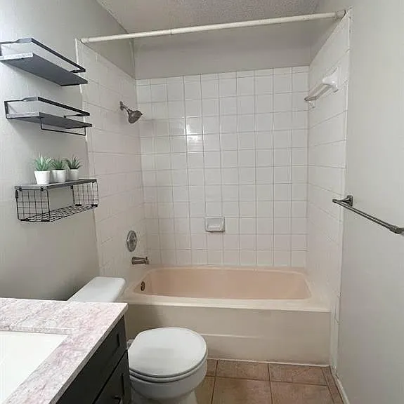 1808 Prairie Knoll Ct #B — Photo 19