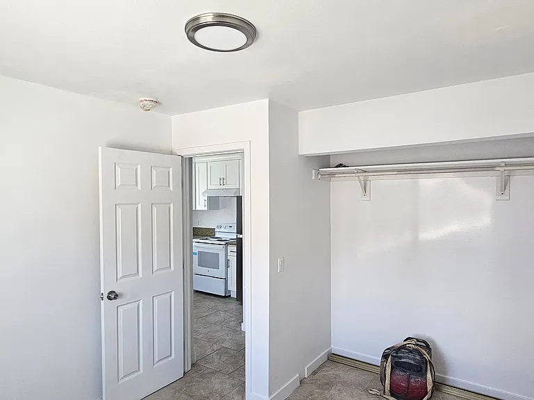 617 S Willowbrook Ave — Photo 3