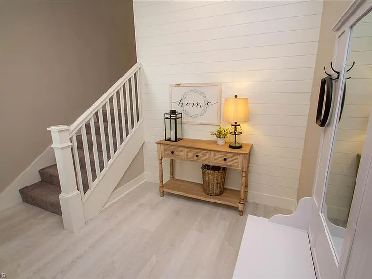 251 Indies Dr E #202 — Photo 4