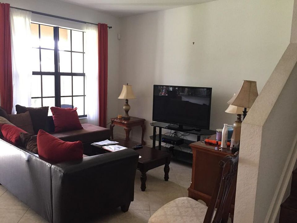 2nd image of 10373 Wellington Parc Dr